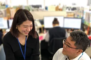 社員インタビュー Customer Service 仕事の様子