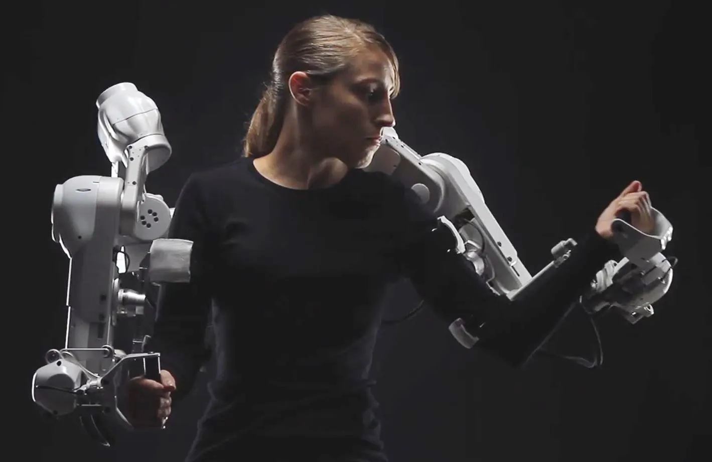 exoskeleton igus drylin iglidur