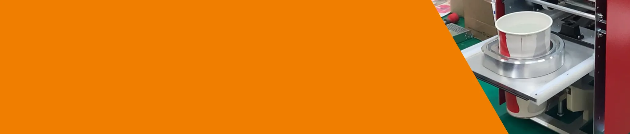 &lt;font size=&quot;7&quot;&gt;For plastic cups&lt;/font&gt;&lt;br&gt;A cup closing machine&lt;/font&gt;