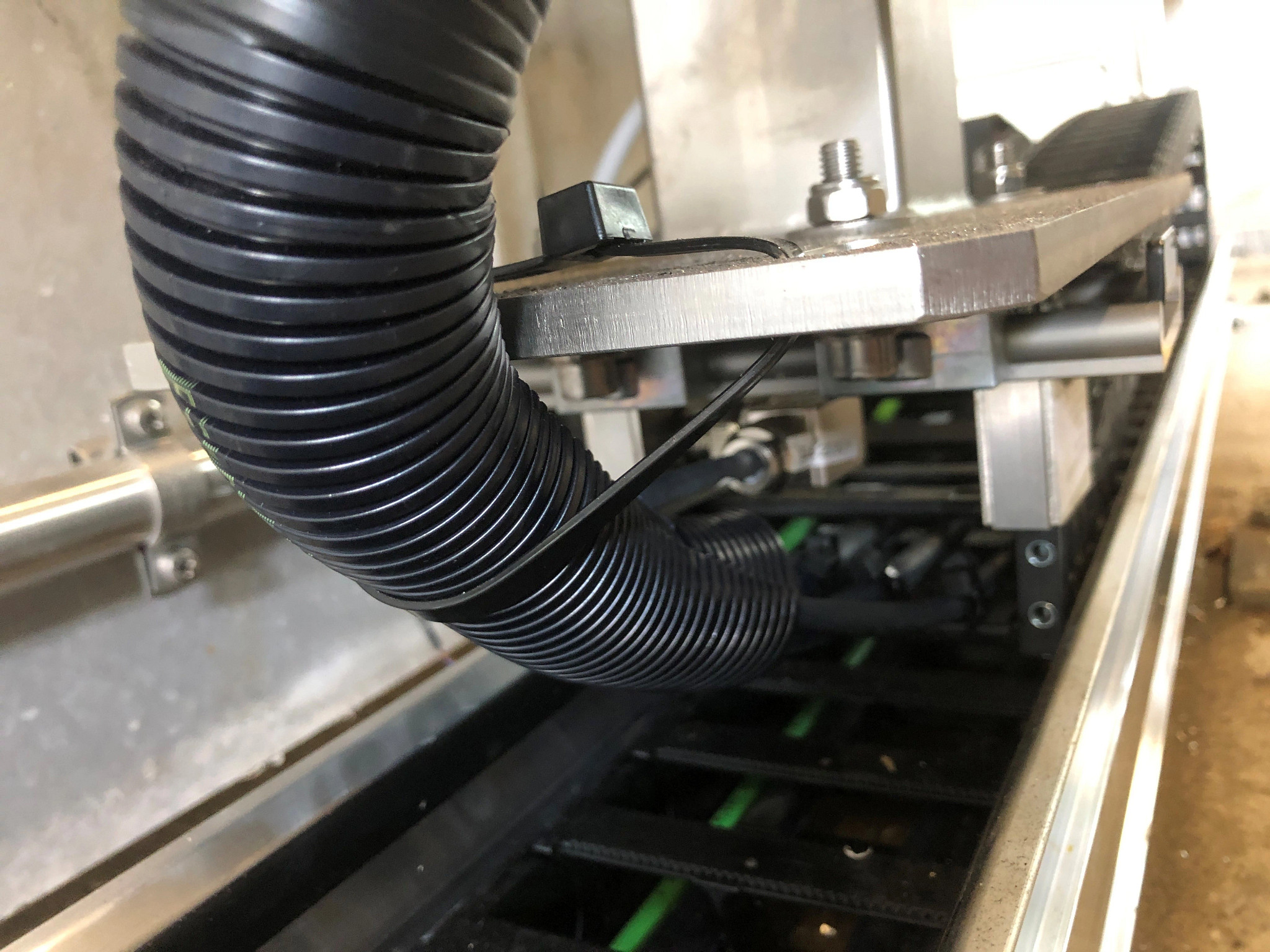 EC.P force monitoring for clarifiers