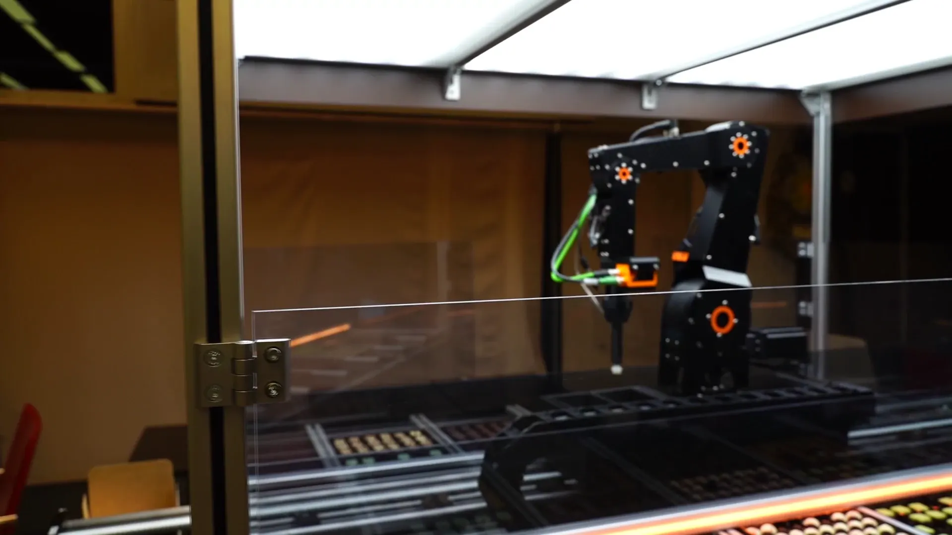 lca-gluing-and-dosing-application-roose-III