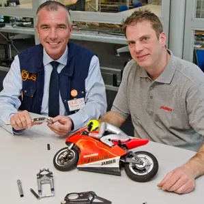 Use of iglidur in model making