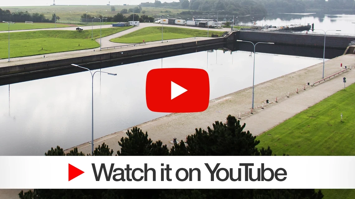 Wilhelmshaven sea lock
