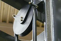 Guide roller with chainflex® cable in the lifting gear