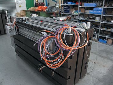 HIWIN Lineartechnik mit chainflex Leitungen