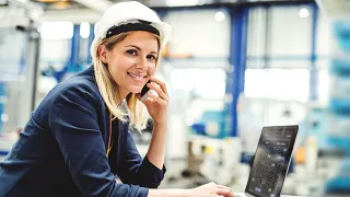 Designer of an agricultural machinery manufacturer with igusGO