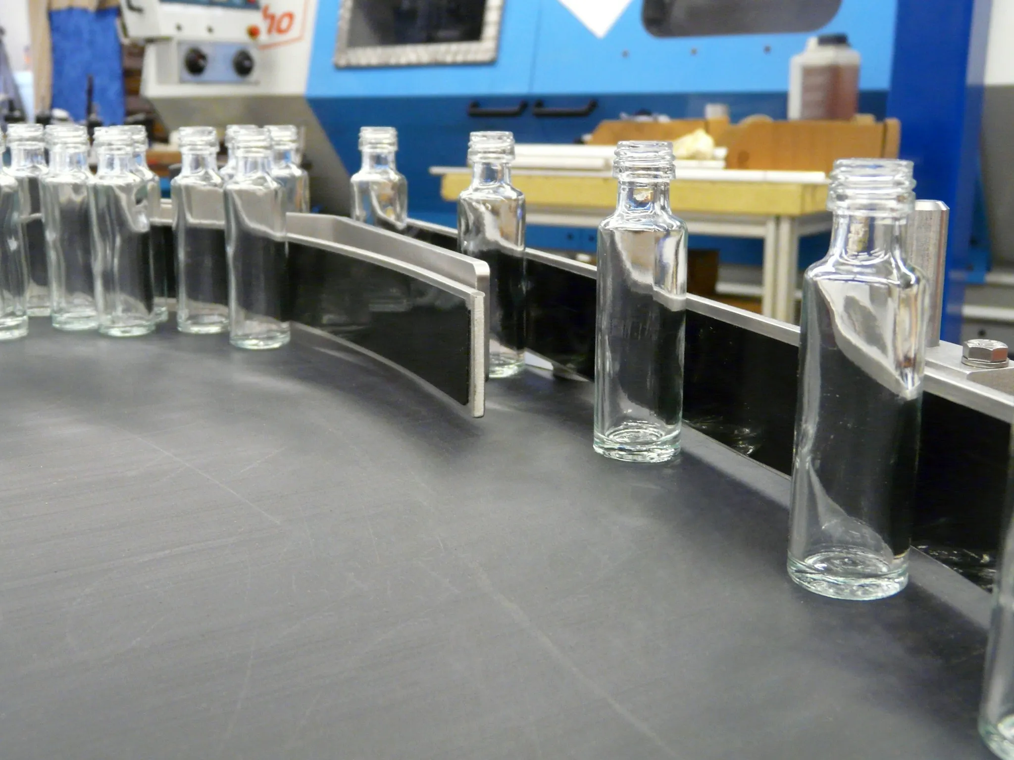 tribo tape application