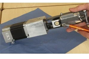 Anti-backlash lead screw nuts