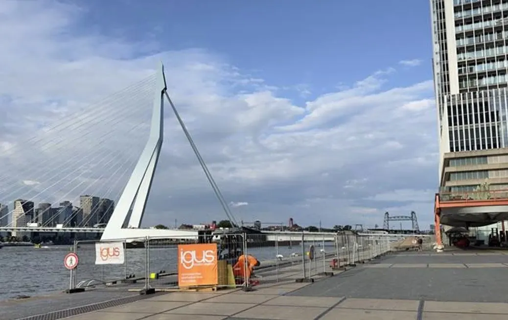 Verfahrbare Steckdose für die Landstromversorgung