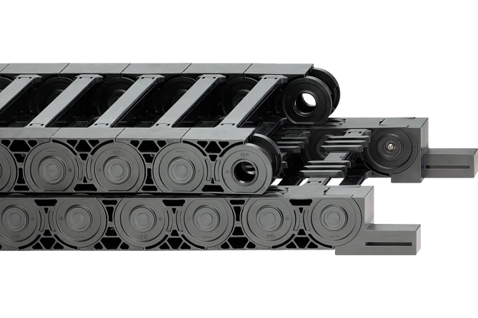 P4 e-chain® System | igus®