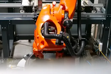 Roboter mit triflex Energiekette