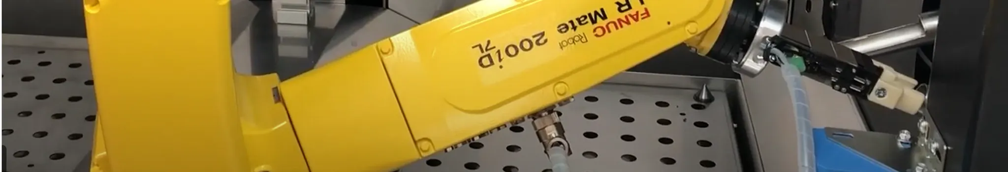 Pince imprimée pour centre de dépistage Covid automatisé