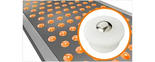 Kugelrollen aus Kunststoff in einem Kugelrollentisch