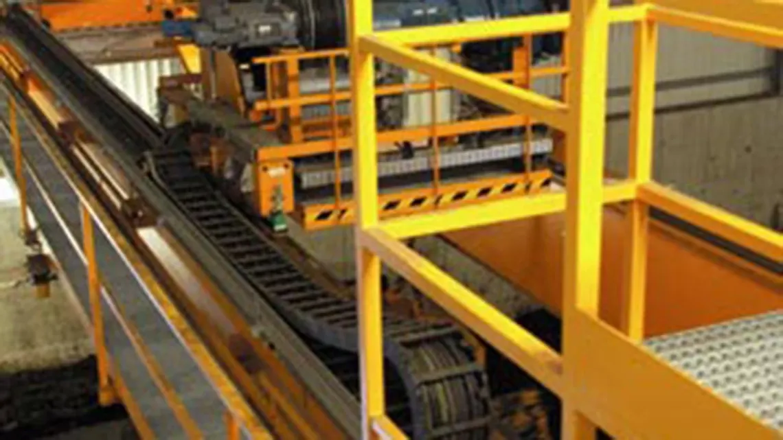 Cadena de energía en una grúa