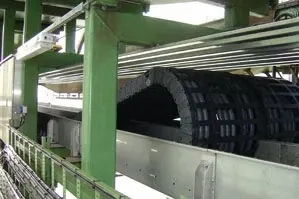 Cadenas de energía igus® premontadas en viajes largos