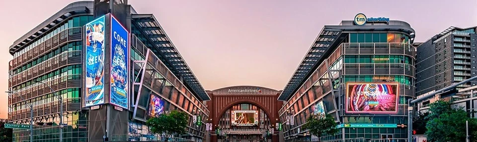 E4 energy chains are specially designed for high performance in rugged environments