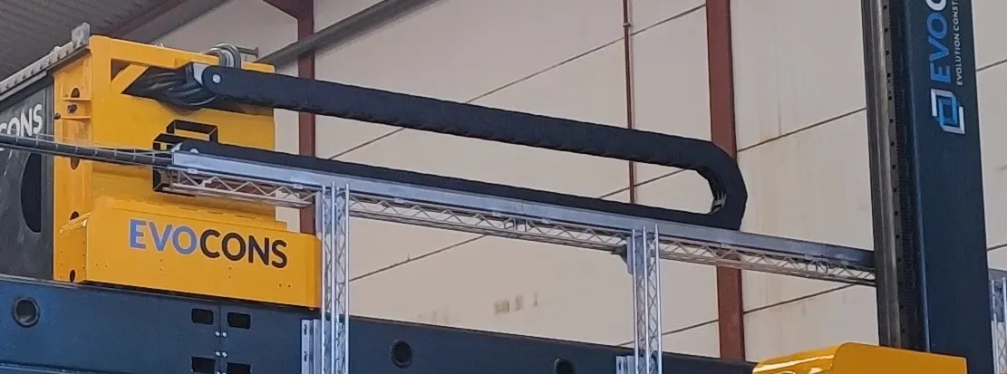 energy chain in the concrete printer