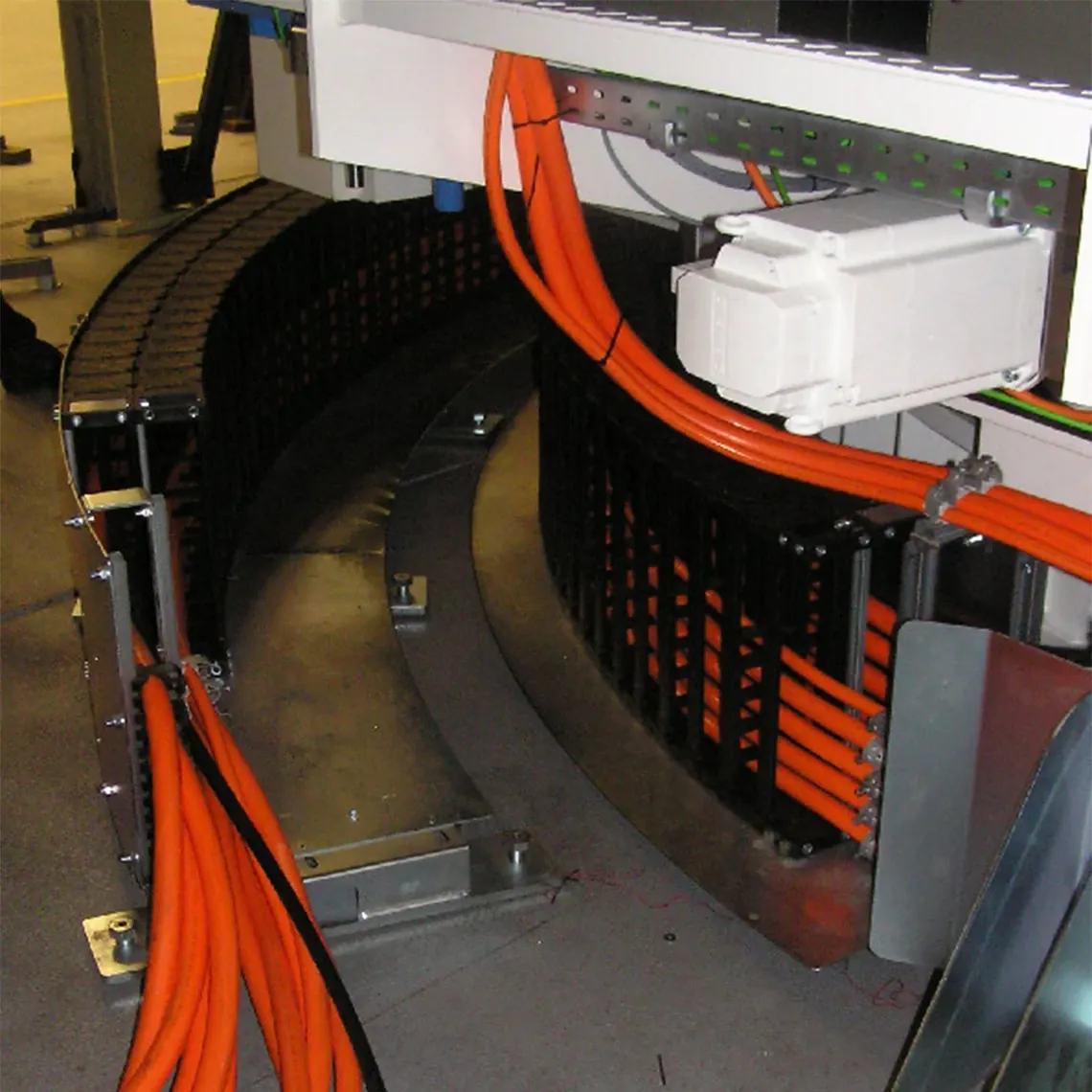 Rotating energy supply