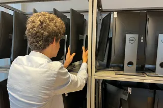 Refurbished electrical appliances from reguse