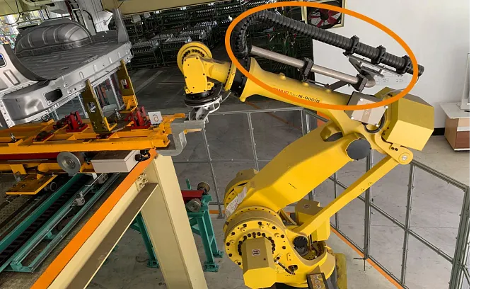 triflex® R Universal mounting kit