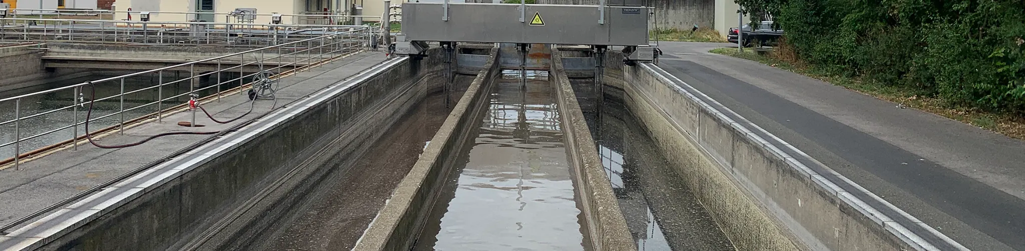 <font size="6">Tech up&amp; コスト削減</font><br>インテリジェントテクノロジー<br>あらゆる廃水処理プラントのために