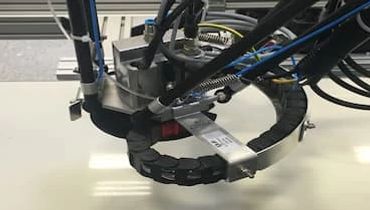 Harnessed energy chains for robotics