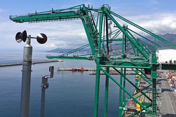Condition monitoring solutions for cranes in port facilities