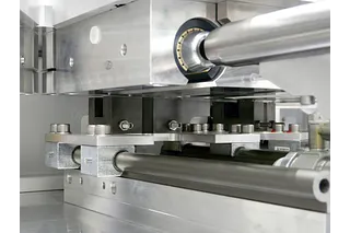 linear shaft housing