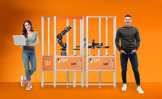 robocube con studenti