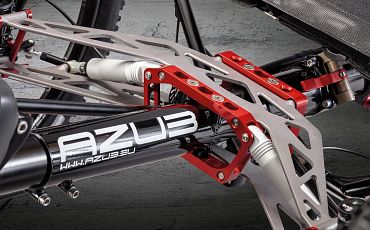 Front suspension in trike from Azub