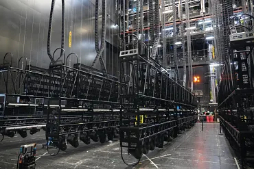 Zig-zag system at the Royal Opera House